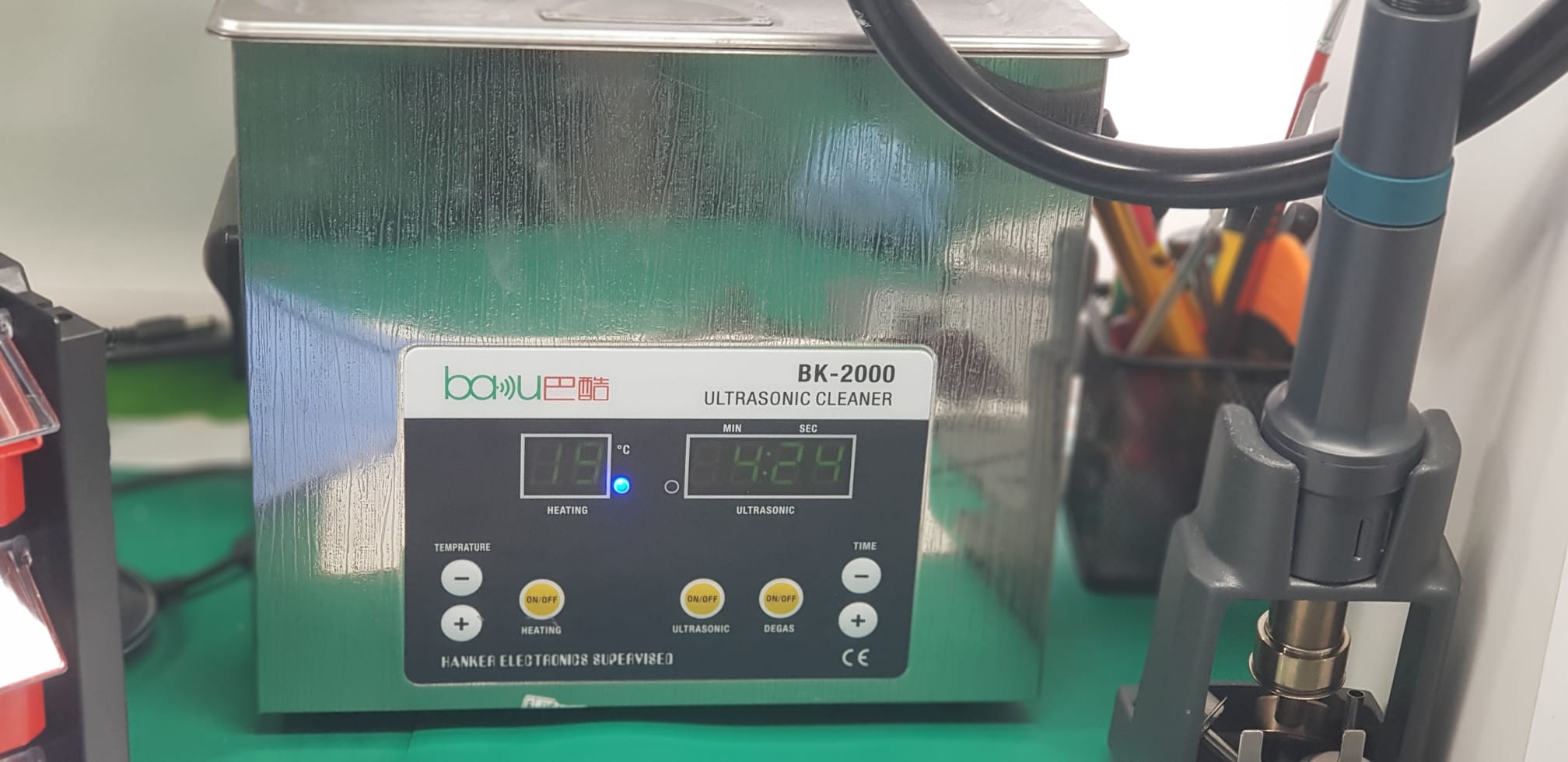 Ultrasonic cleaner BAKU BK-2000 para limpieza de terminales mojados. limpieza de oxido.